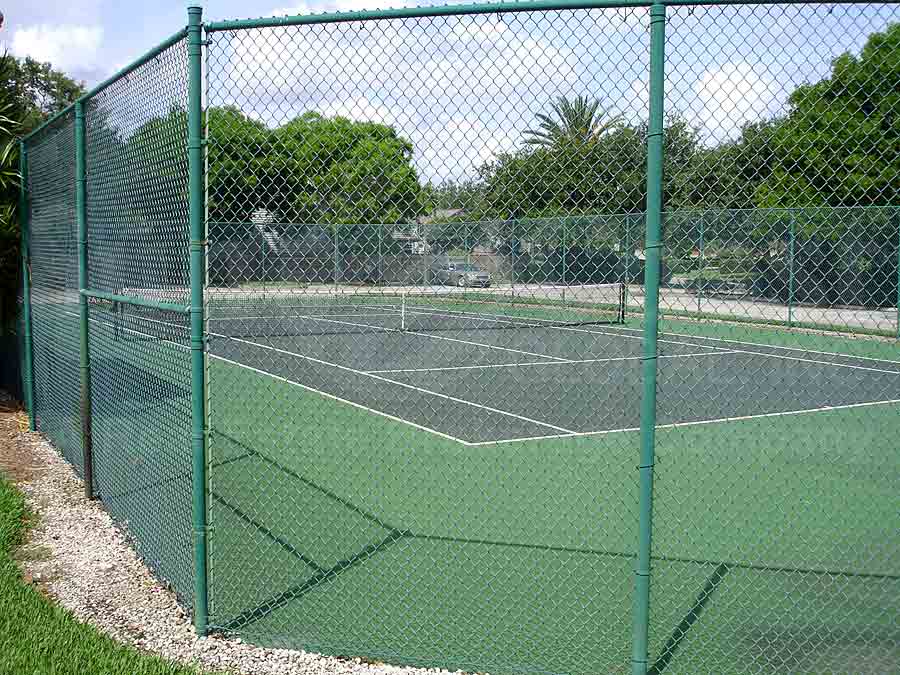 QUAIL CREEK VILLAGE Tennis Courts